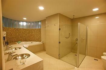 Hotel Quorum Golf, Tenis & Spa قرطبة المظهر الخارجي الصورة